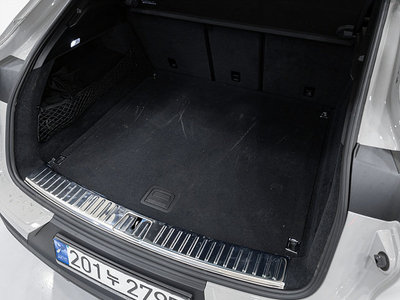 2024 Porsche CAYENNE 缩略图 13