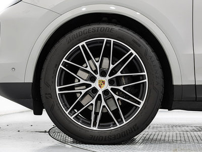 2024 Porsche CAYENNE 照片 6
