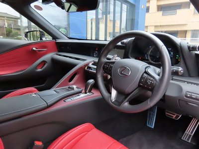 LEXUS LC CONVERTIBLE - 10