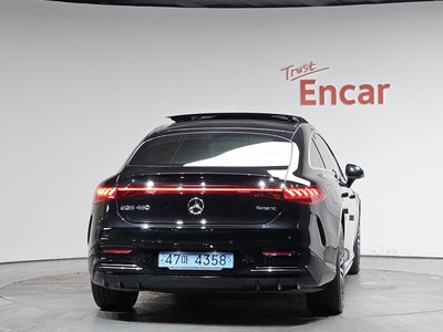 MERCEDES-BENZ EQS - 4