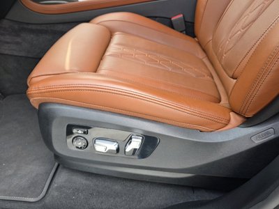 2025 BMW X7 — миниатюра 16