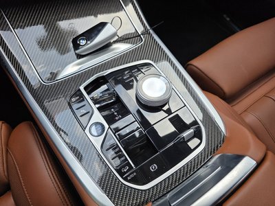 صورة 9 لـ 2025 BMW X7
