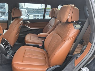 2025 BMW X7 — миниатюра 11