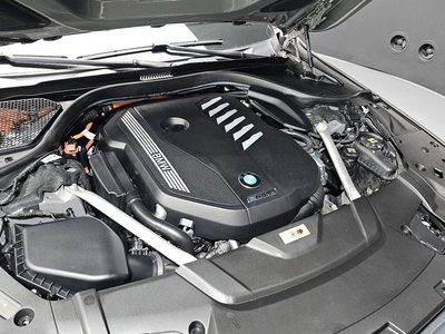 2021 BMW 7 SERIES — фото 7