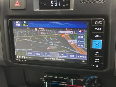 TOYOTA LAND CRUISER - 3