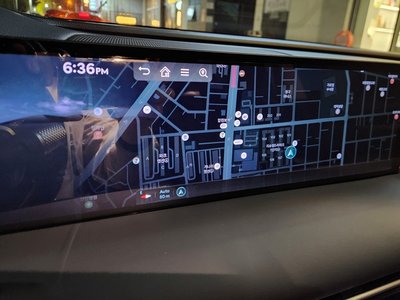 2025 Genesis G80 (RG3) thumbnail 12