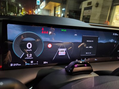 2025 Genesis G80 (RG3) thumbnail 11