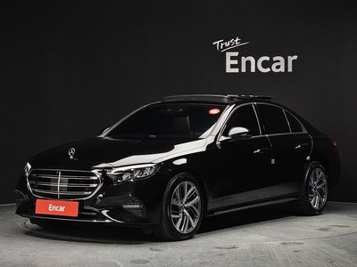 صورة 1 لـ 2025 Mercedes-BENZ E-CLASS