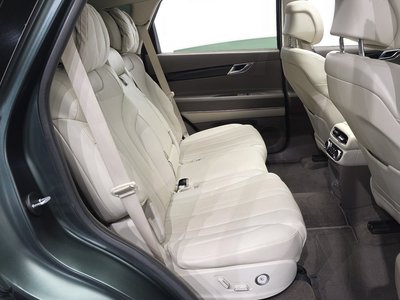 2022 Genesis GV80 — миниатюра 18