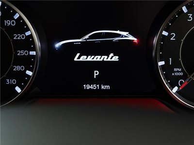 MASERATI LEVANTE - 3