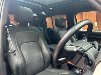 LAND ROVER DEFENDER - 6