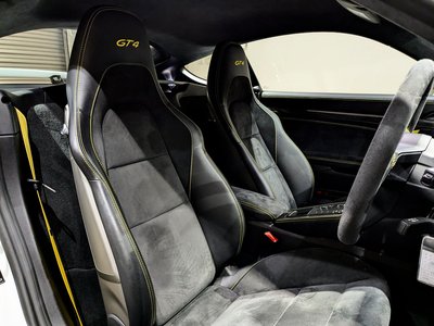 2020 Porsche 718 缩略图 18
