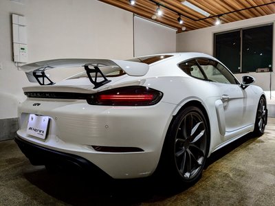 2020 Porsche 718 — фото 10
