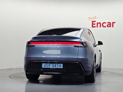2025 Tesla MODEL Y 照片 3