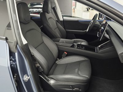 2025 Tesla MODEL Y thumbnail 16