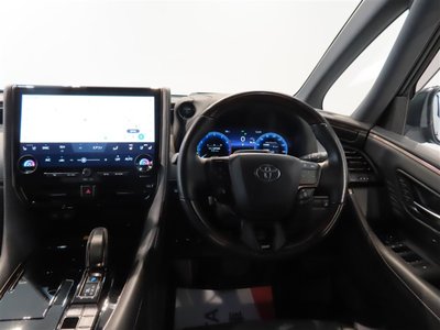 TOYOTA VELLFIRE - 6