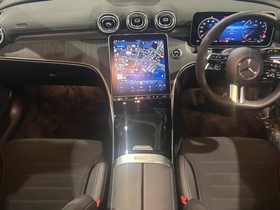2025 Mercedes-BENZ C-CLASS 照片 10