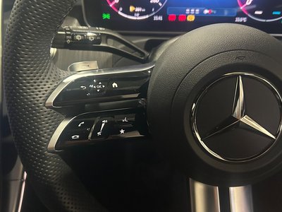 2025 Mercedes-BENZ C-CLASS — миниатюра 12