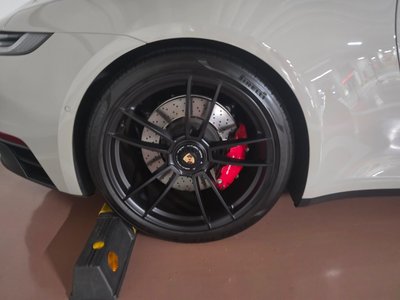 2022 Porsche 911 photo 6