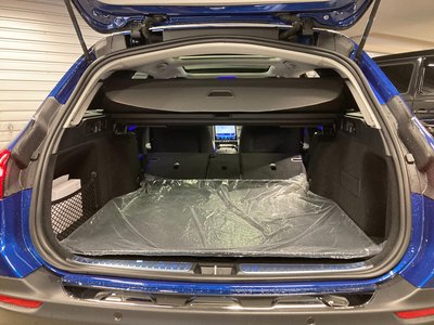 MERCEDES-BENZ C-CLASS ALL-TERRAIN - 10