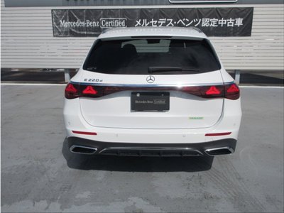 MERCEDES-BENZ E-CLASS - 4