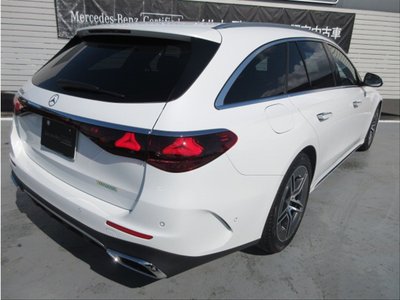 MERCEDES-BENZ E-CLASS - 6