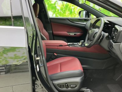 صورة 4 لـ 2024 Lexus NX