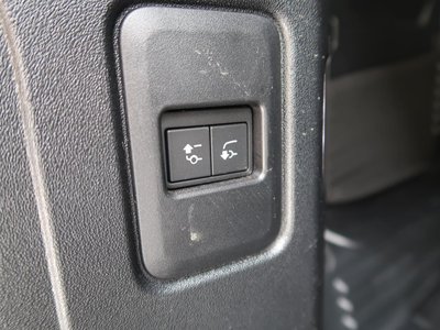 2022 LAND Rover DEFENDER — миниатюра 17