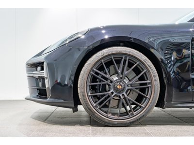 صورة 10 لـ 2024 Porsche PANAMERA