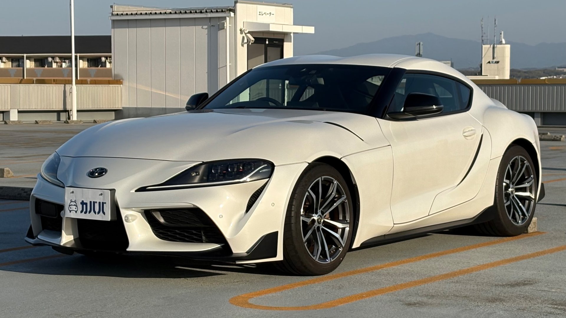 TOYOTA SUPRA SZ-R - View 1