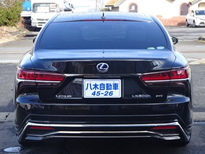 LEXUS LS - 4