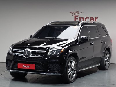 MERCEDES-BENZ GLS - 1