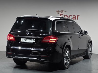 MERCEDES-BENZ GLS - 4