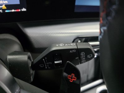 2025 BMW X1 — миниатюра 27