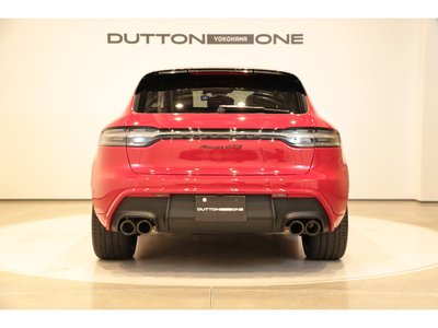 PORSCHE MACAN - 10
