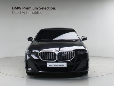 صورة 4 لـ 2023 BMW 5 SERIES