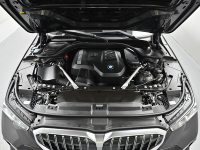 صورة 8 لـ 2023 BMW 5 SERIES
