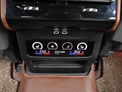 صورة مصغرة 16 لـ 2023 BMW 5 SERIES