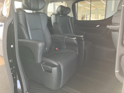 صورة 5 لـ 2022 Toyota ALPHARD