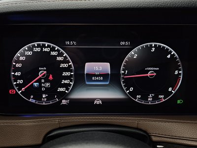 MERCEDES-BENZ S-CLASS - 8