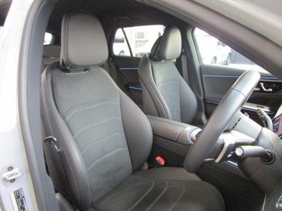 2025 Mercedes-BENZ E-CLASS 缩略图 22