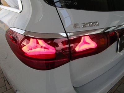 2025 Mercedes-BENZ E-CLASS 缩略图 11