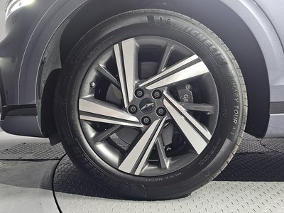 2024 Genesis GV70 photo 6