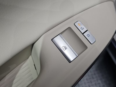 صورة مصغرة 30 لـ 2024 Genesis GV70