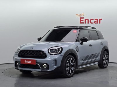 MINI COUNTRYMAN - 1