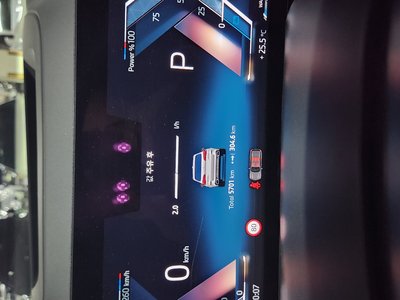صورة 2 لـ 2026 BMW X5