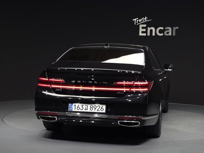 صورة 3 لـ 2021 Genesis G90