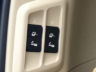 2023 Toyota LAND CRUISER PRADO 缩略图 50
