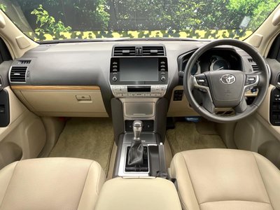 2023 Toyota LAND CRUISER PRADO — фото 2