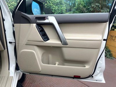 2023 Toyota LAND CRUISER PRADO 缩略图 44